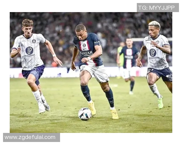 2017年巴黎与图卢兹激战回顾：精彩瞬间与战术分析